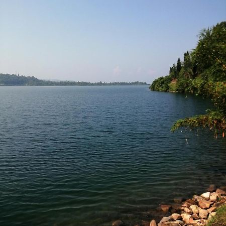 Inn On The Lake Kibuye エクステリア 写真