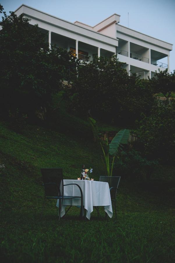 Inn On The Lake Kibuye エクステリア 写真