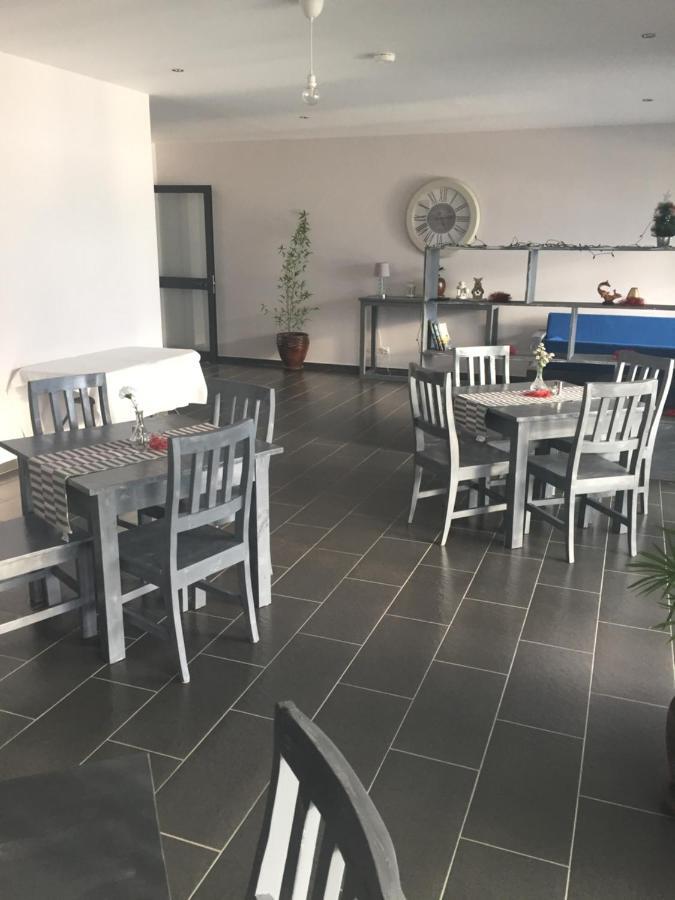 Inn On The Lake Kibuye エクステリア 写真